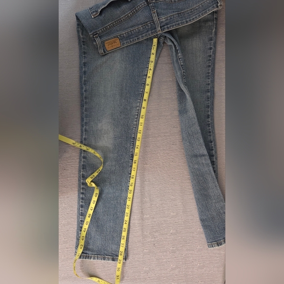 Levi's Plain Tag The Original Jean Midrise Skinny Jeans Size 12 - Picture 9 of 9